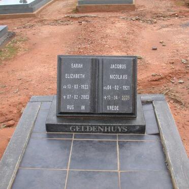 GELDENHUYS Jacobus Nicolaas 1921-2005 &amp; Sarah Elizabeth 1923-2003