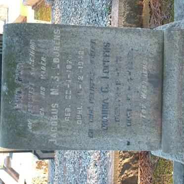 LOURENS Jacobus N.S. 1870-1942 &amp; Johanna G. 18??-195?