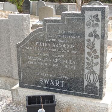 SWART Pieter Arnoldus 1896-1957 &amp; Magdalena Gertruida 1898-1979