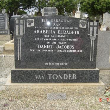 TONDER Daniel Jacobus, van 1896-1950 &amp; Arabella Elizabeth LA GRANGE 1896-1950