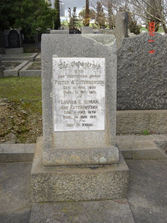ESTERHUYSEN Pieter W. 1873-1951 & Lovina E. HUMAN 1876-1931