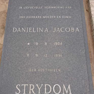 STRYDOM Danielina Jacoba nee OOSTHUIZEN 1904-1991