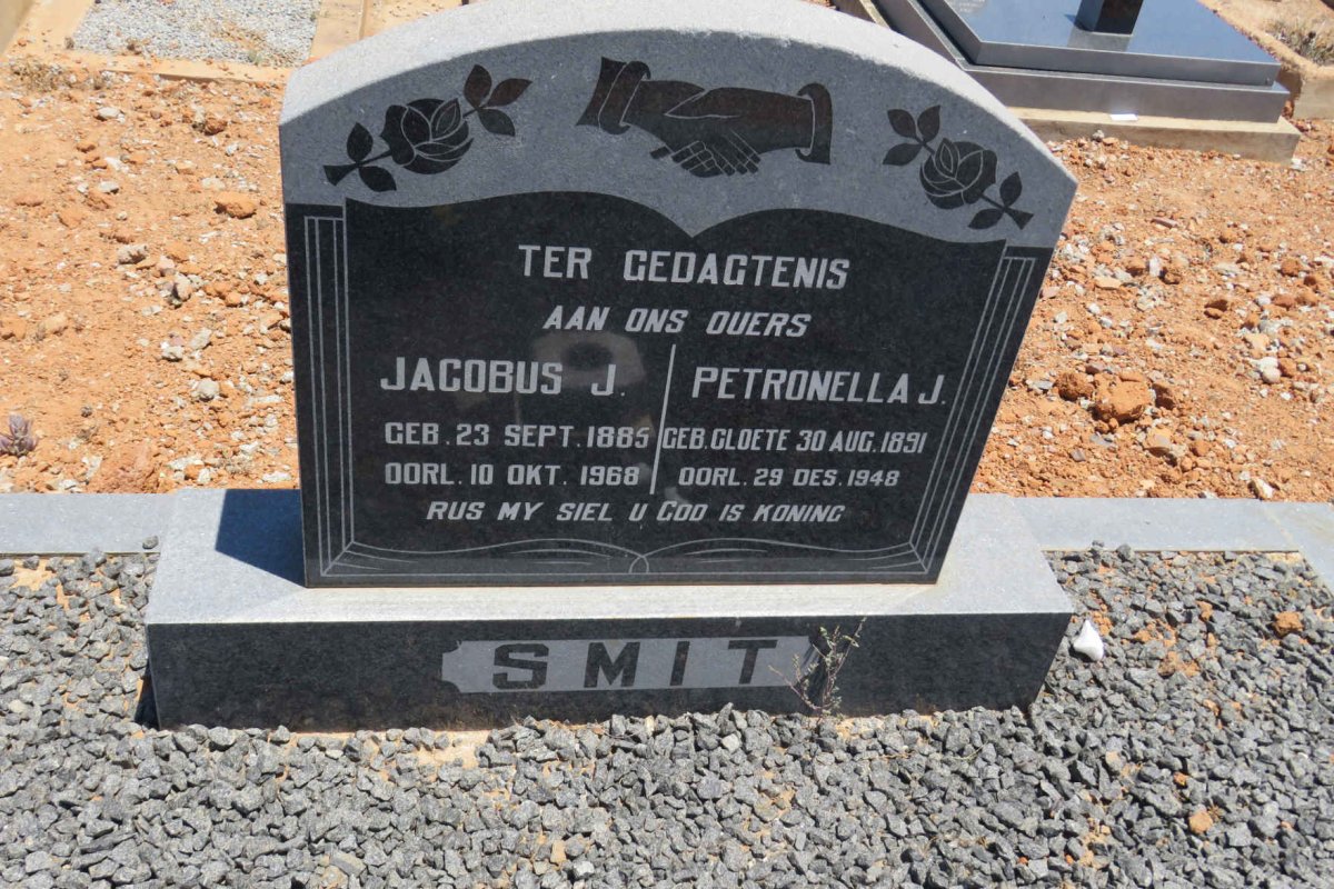 SMIT Jacobus J. 1885-1968 & Petronella J. 1891-1948