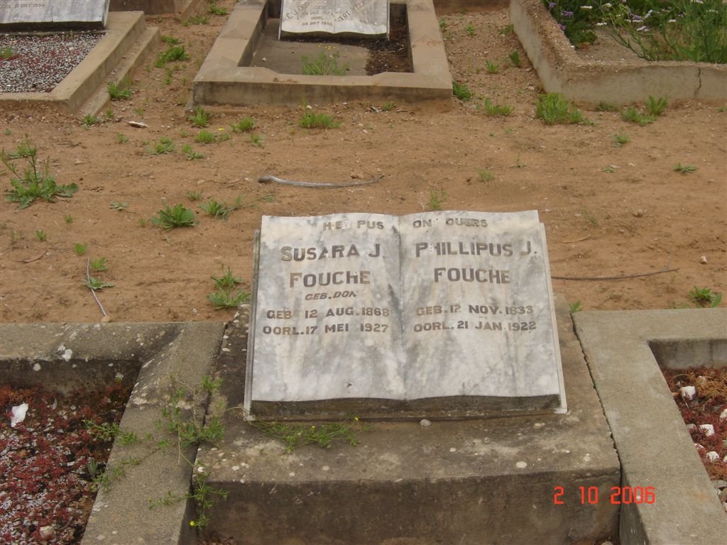 FOUCHE Philippus J. 1833-1922 & Susara J. DON 1868-1927