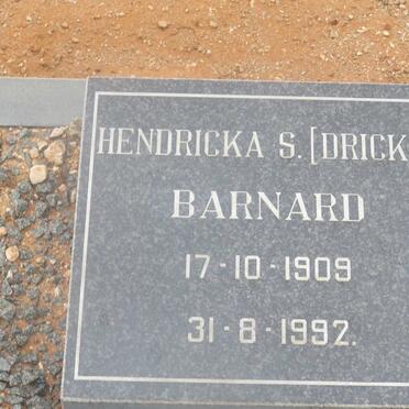 BARNARD Hendricka S. 1909-1992