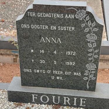 FOURIE Anna 1972-1992