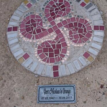 GRANGE Gert Nicolaas, le 1942-2011