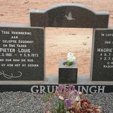 GRUNDLINGH Pieter Louis 1901-1973 &amp; Magrieta Magdelena GEYSER nee WOLMERANS 1915-1990