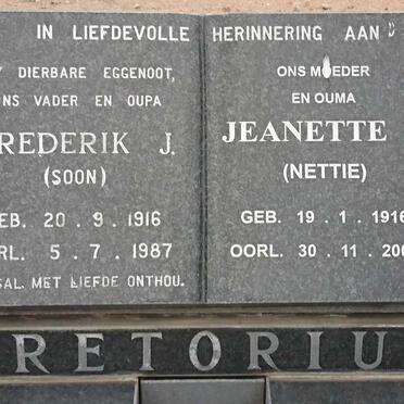 PRETORIUS Frederik J. 1916-1987 &amp; Jeanette F. 1916-2006