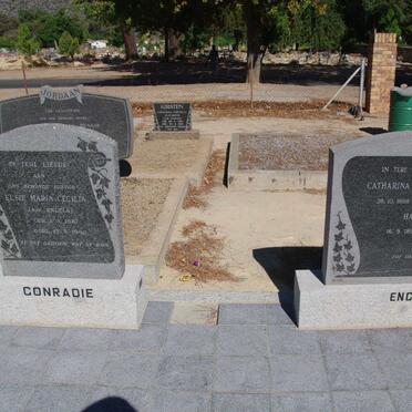 CONRADIE Elsie Maria Cecilia nee ENGELS 1887-1960 :: ENGELS Catharina C. 1888-1964 :: ENGELS Hannah 1897-1976