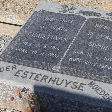 ESTERHUYSE Christiaan 1902-1963 &amp; Sienie 1901-1983