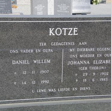 KOTZE Daniel Willem 1907-1992 &amp; Johanna Elizabeth THERON 1902-1983