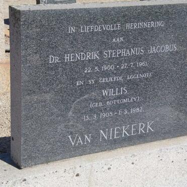NIEKERK Hendrik Stephanus Jacobus, van 1900-1961 &amp; Willis BOTTOMLEY 1905-1982
