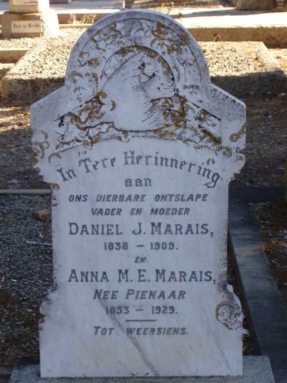 MARAIS Daniel J. 1838-1909 & Anna M.E. PIENAAR 1853-1929