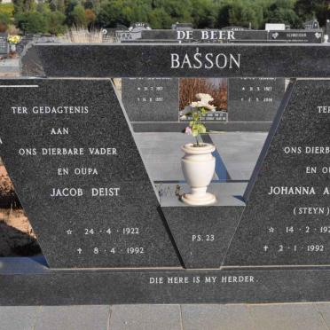 BASSON Jacob Diest 1922-1992 &amp; Johanna Adriana STEYN 1921-1992