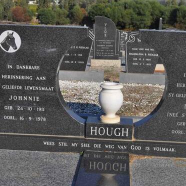 HOUGH Johnnie 1911-1978 &amp; Lottie STRASSBERGER 1912-1990