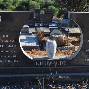 NIEUWOUDT Andries Petrus 1913-1979 &amp; Elizabeth Maria OOSTHUIZEN 1917-1986