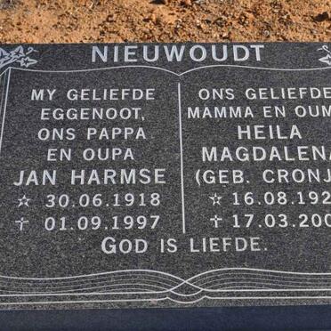 NIEUWOUDT Jan Harmse 1918-1997 &amp; Heila Magdalena CRONJE 1926-2008