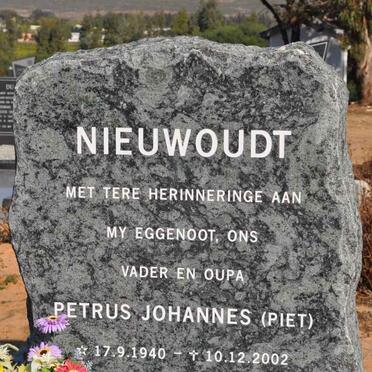 NIEUWOUDT Petrus Johannes 1940-2002