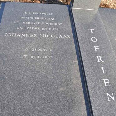 TOERIEN Johannes Nicolaas 1914-2007