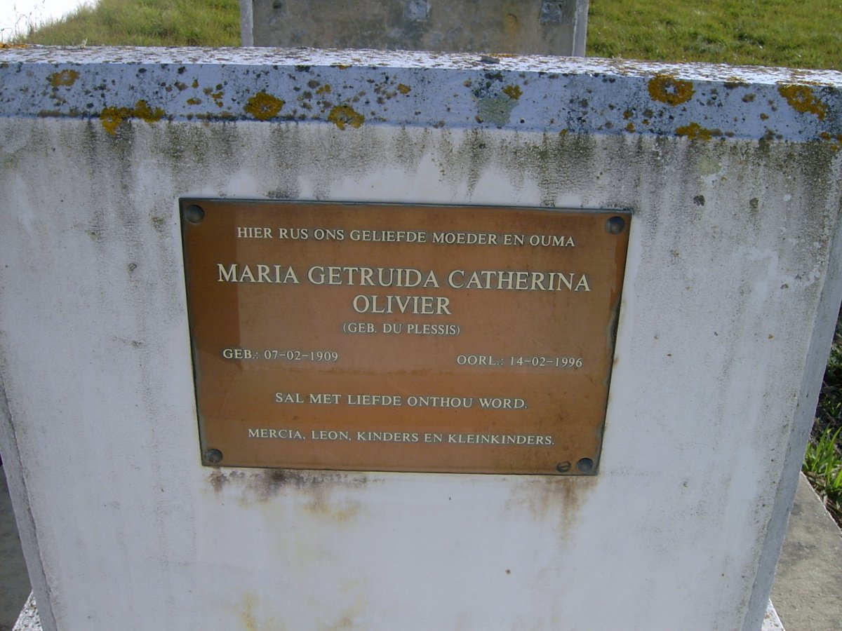 OLIVIER Maria Gertruida Catherina nee DU PLESSIS 1909-1996