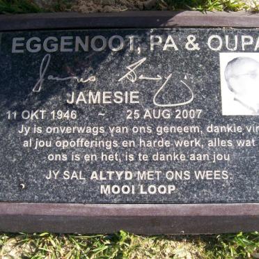 ? James 1946-2007