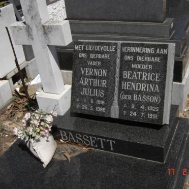 BASSETT Vernon Arthur Julius 1916-1988 &amp; Beatrice Hendrina BASSON 1925-1991
