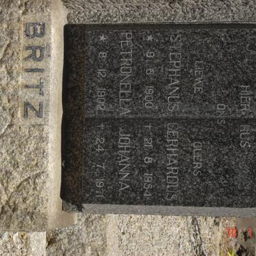 BRITZ Stephanus Gerhardus 1900-1954 &amp; Petronella Johanna 1902-1971
