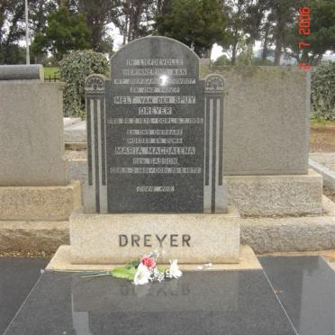 DREYER Melt van der Spuy 1878-1955 &amp; Maria Magdalena BASSON 1881-1972