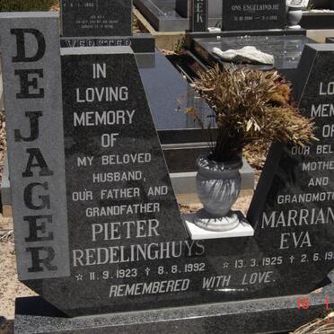 JAGER Pieter Redelinghuys, de 1923-1992 &amp; Marrianne Eva 1925-1999