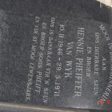 WYK Hennie Pheiffer, van 1946-1971