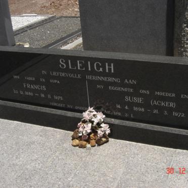 SLEIGH Francis 1888-1875 &amp; Susie ACKER 1898-1972