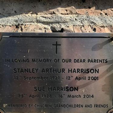 HARRISON Stanley Arthur 1921-2001 &amp; Sue 1928-2014