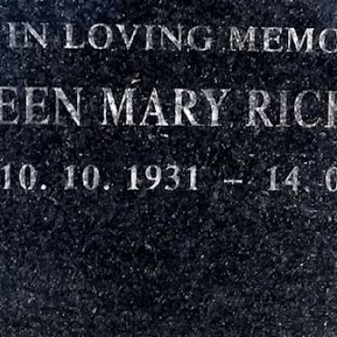 RICHARDSON Eileen Mary 1931-2007