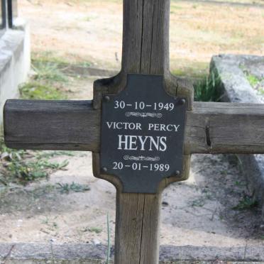 HEYNS Victor Percy 1949-1989