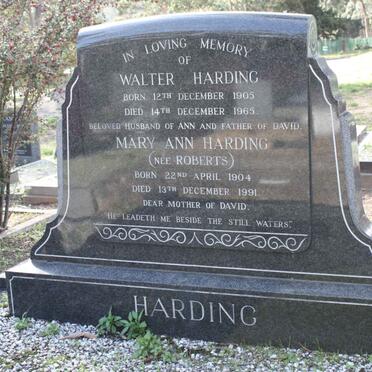 HARDING Walter 1905-1965 &amp; Mary Ann ROBERTS 1904-1991