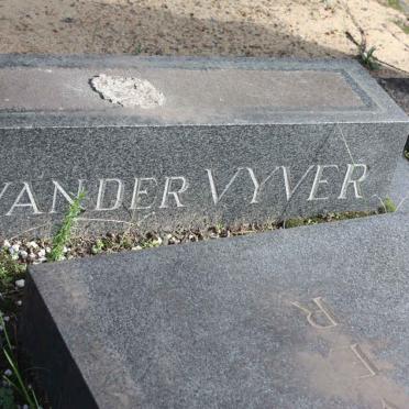 VYFER van der ?