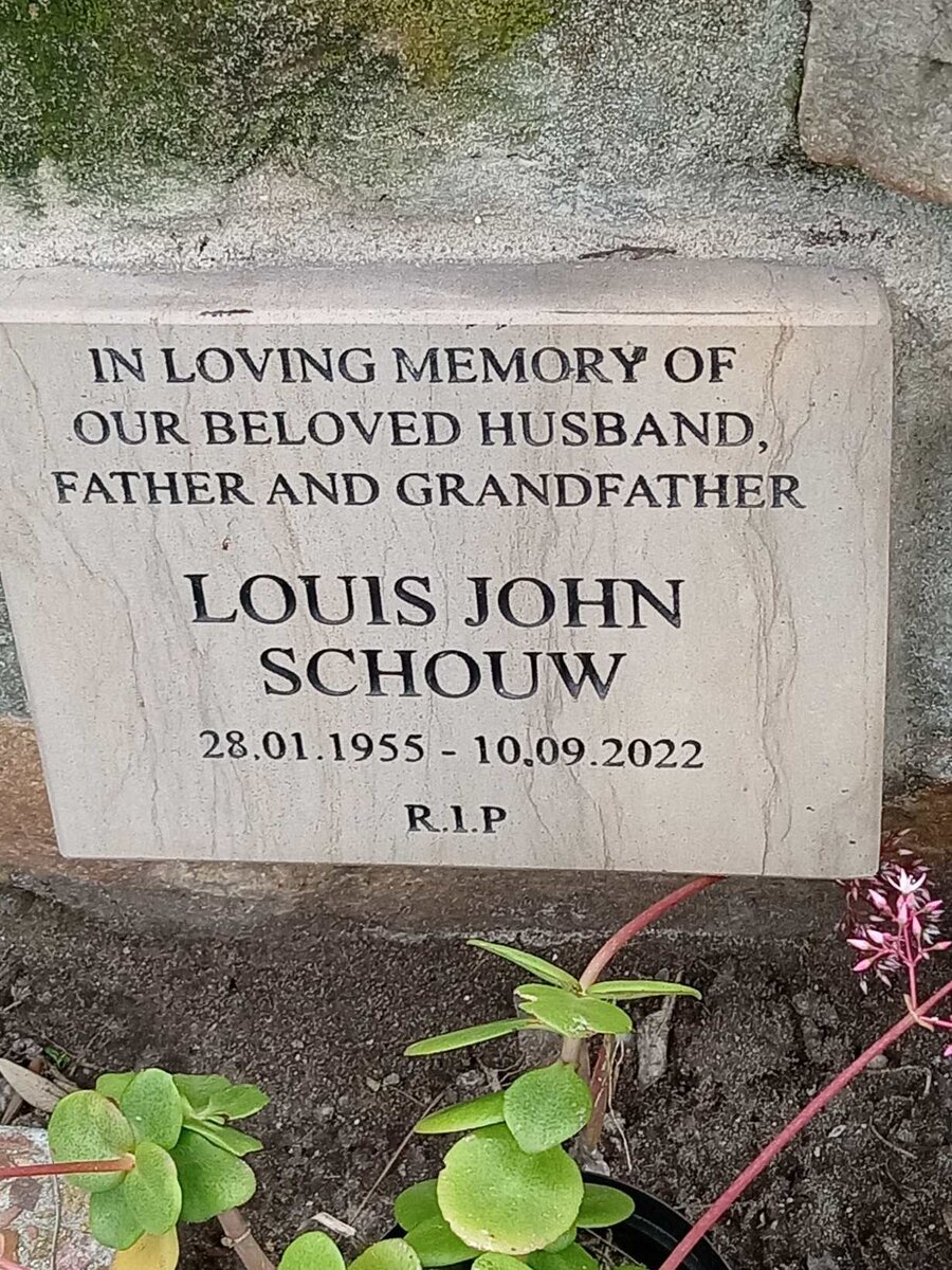 SCHOUW Louis John 1955-2022