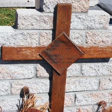 ANTHONY Julia 1939-1995 :: ? Gerald 1933-2000