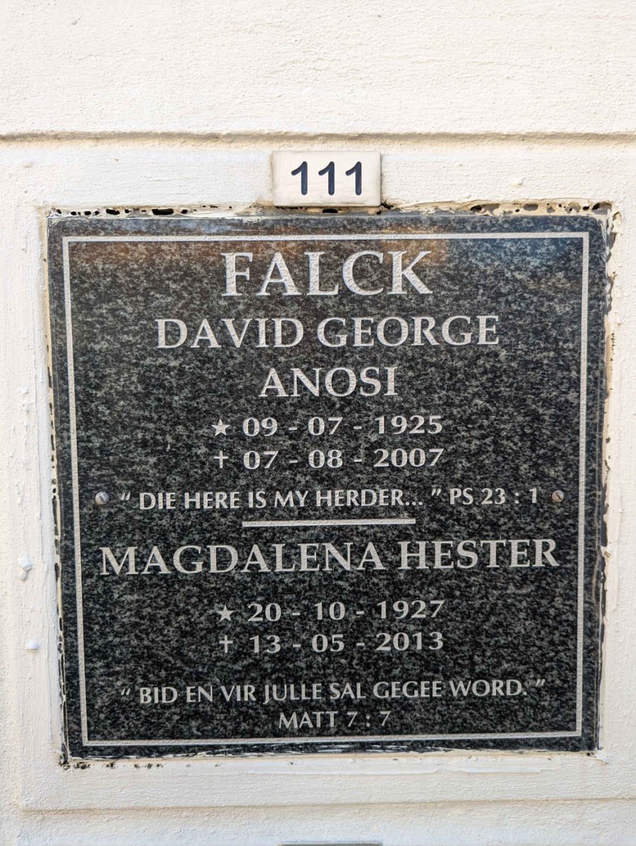 FALCK David George Anosi 1925-2007 & Magdalena Hester 1927-2013