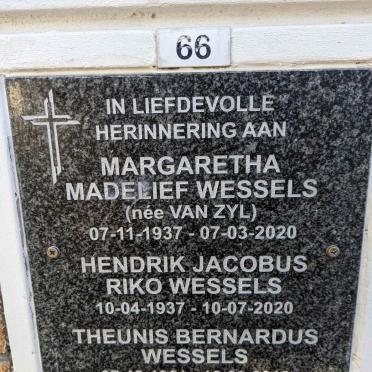 WESSELS Hendrik Jacobus Riko 1937-2020 &amp; Margaretha Madelief VAN ZYL 1937-2020 :: WESSELS Theunis Bernardus 1961-2018