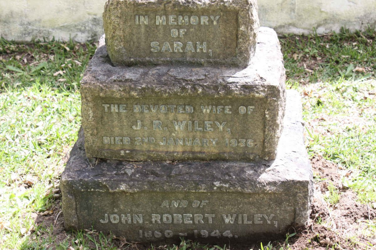 WILEY John Robert 1860-1944 & Sarah -1936