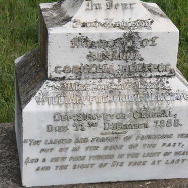 HERTZOG Susanna Cornelia -1888