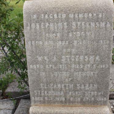 STEENSMA Josephine nee ?   ? :: STEENMA W.?.J. ? :: STEENSMA Elizabeth Sarah nee ? ?