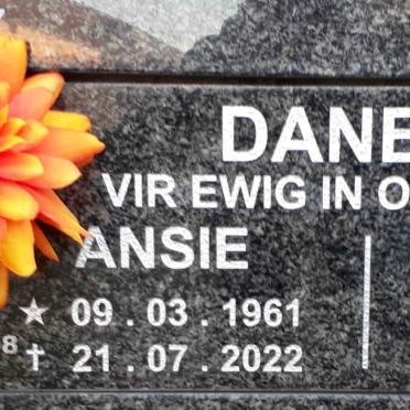 DANEEL Ansie 1961-2022