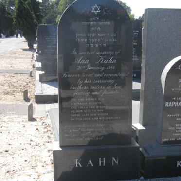 KAHN Ann -1986