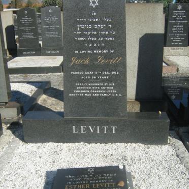 LEVITT Jack -1963 &amp; Esther -1995
