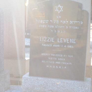 LEVENE Lizzie -1983