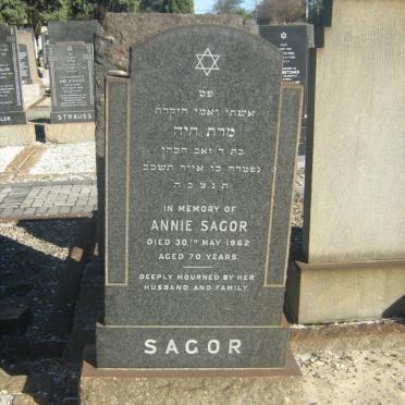 SAGOR Annie -1962