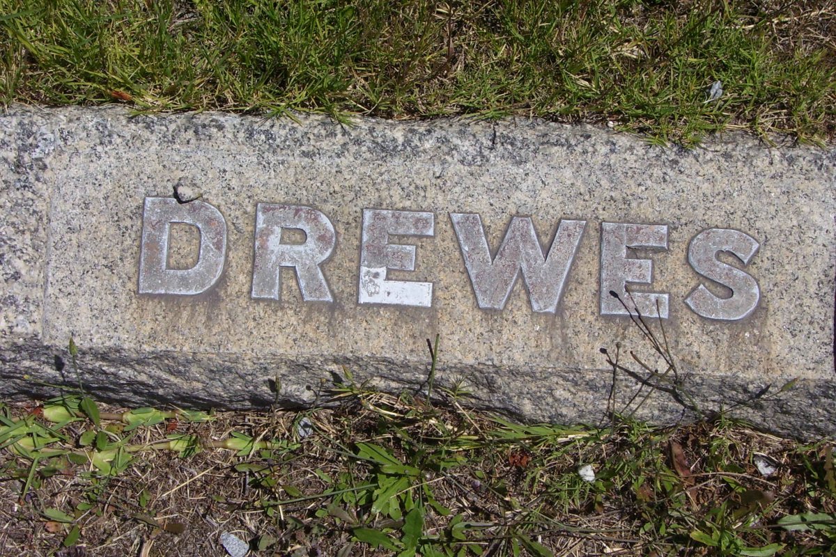 DREWES